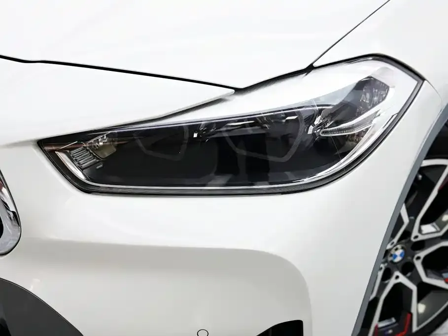 BMW X2 — фото 3