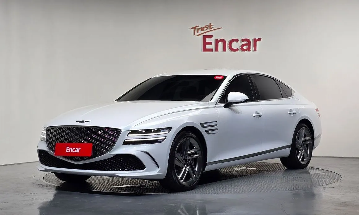 Genesis G80 — фото 1