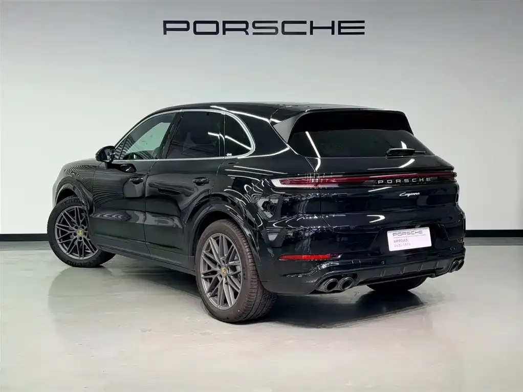 Porsche Cayenne — фото 9
