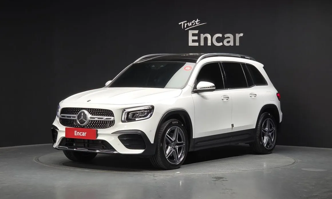 Mercedes-Benz GLB-Class — фото 1