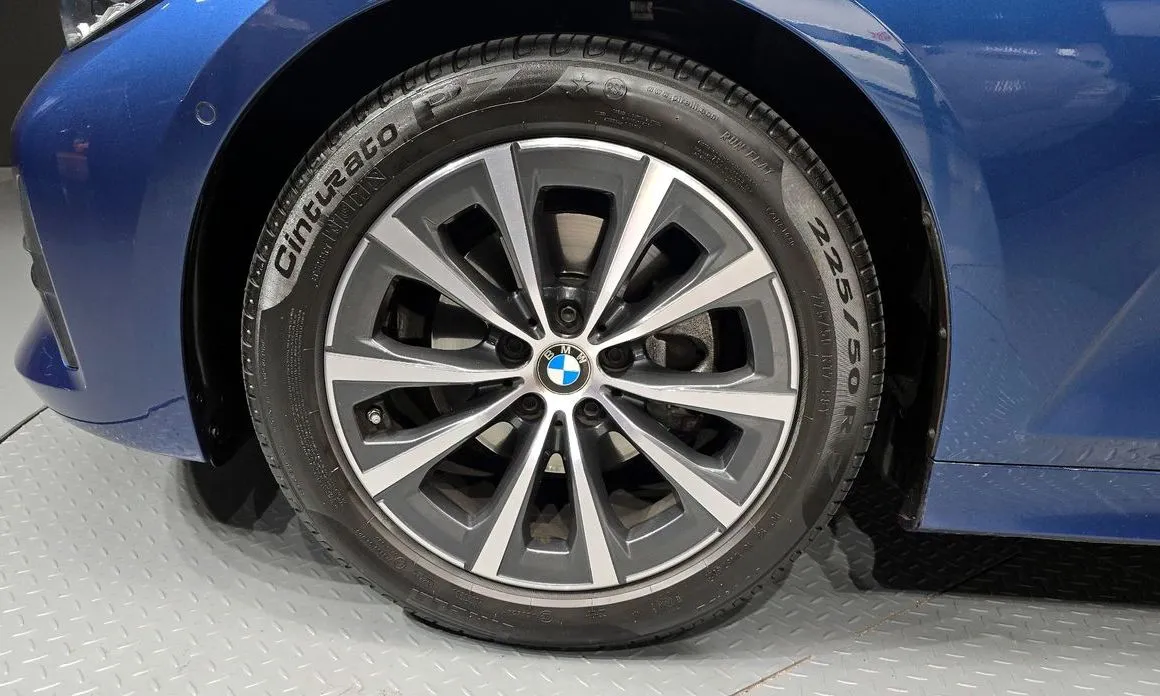 BMW 3-Series — фото 10