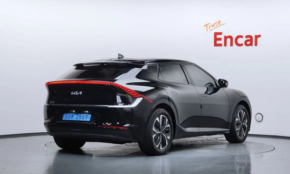 Kia EV6 — фото 5
