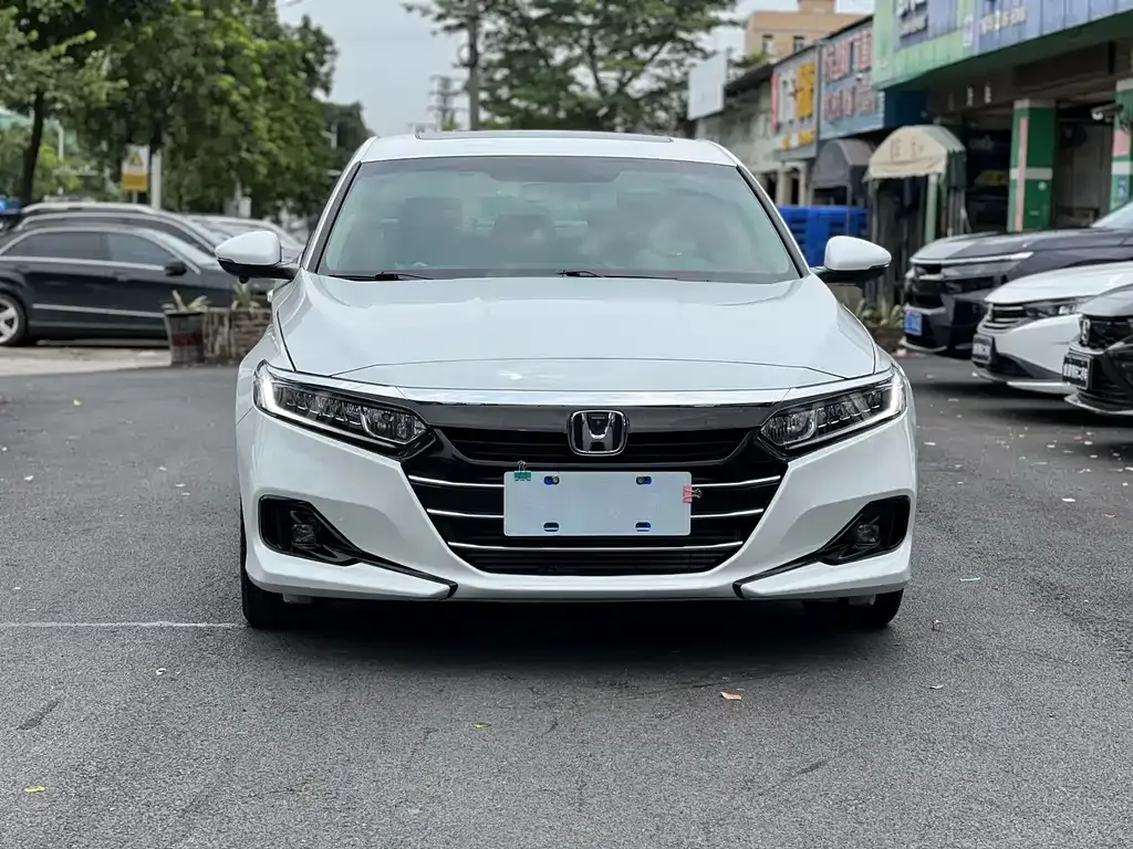 Honda Accord — фото 2