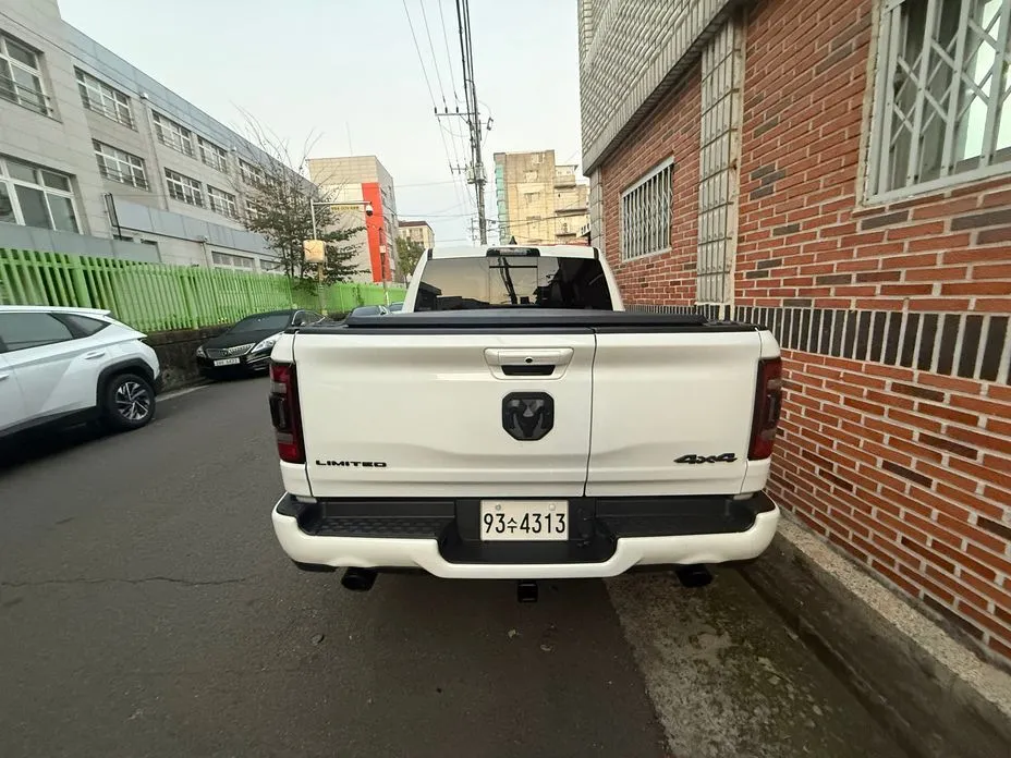 Dodge Ram Pick Up — фото 7