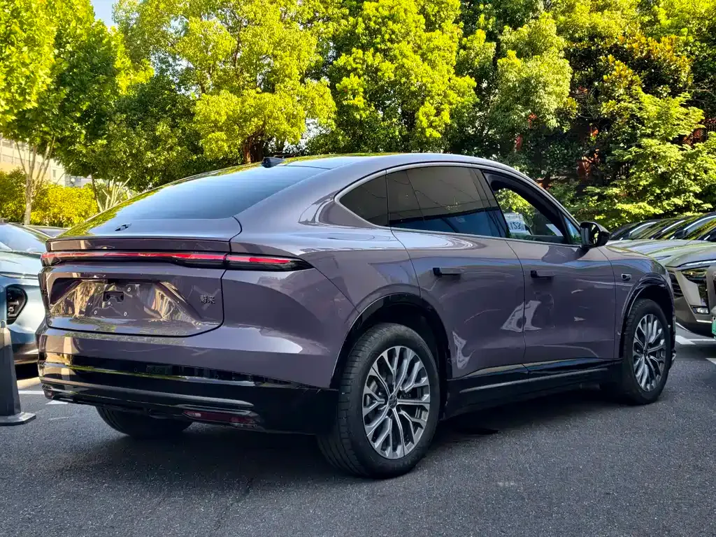 NIO EC6 — фото 5