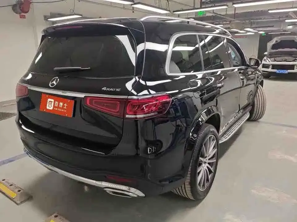 Mercedes-Benz GLS — фото 5