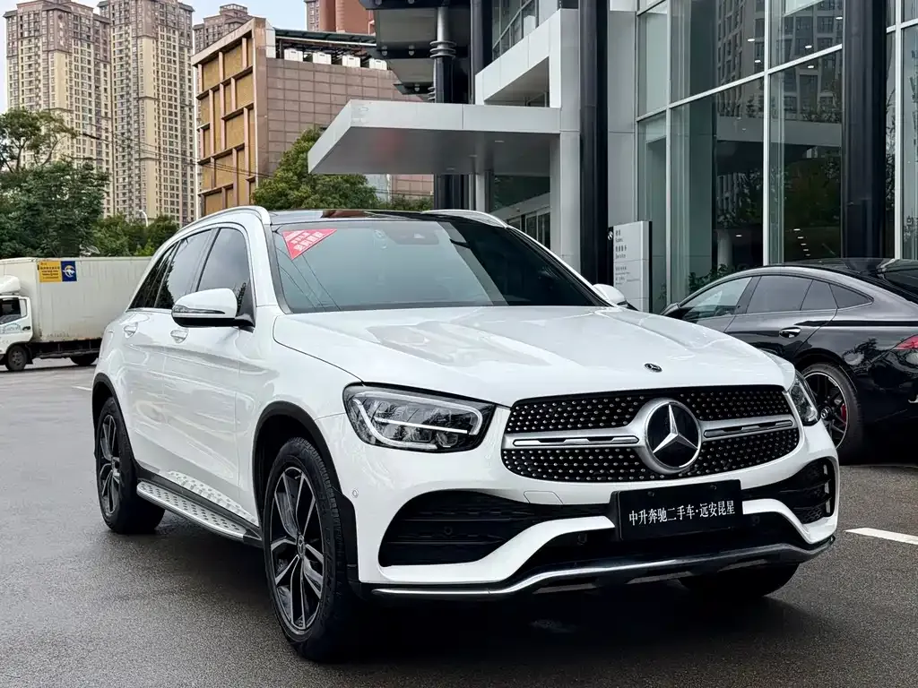 Mercedes-Benz GLC — фото 6
