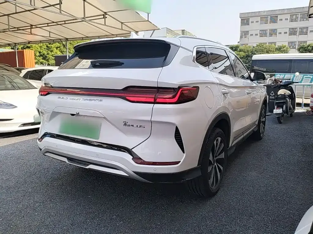 BYD PLUS New Energy — фото 10