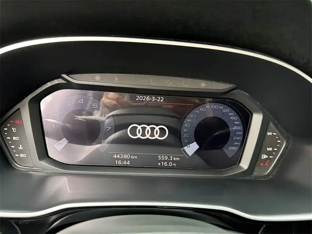 Audi Q3 Sportback — фото 5