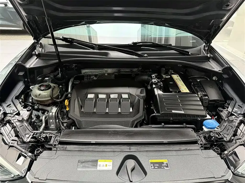 Audi Q3 Sportback — фото 10