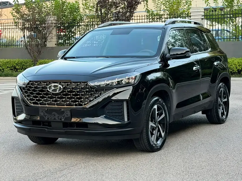 Hyundai ix35 — фото 1