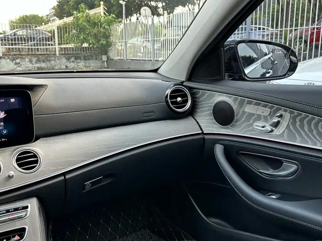 Mercedes-Benz E-Class New Energy — фото 6