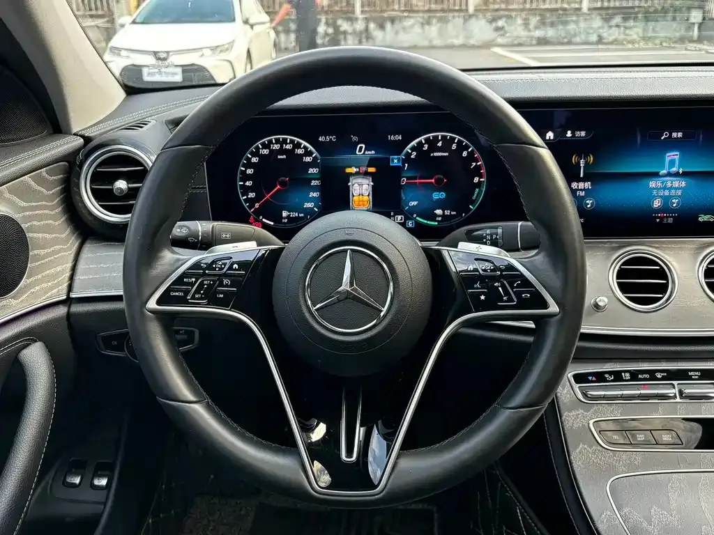 Mercedes-Benz E-Class New Energy — фото 7