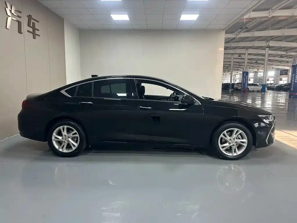 Buick Regal — фото 2