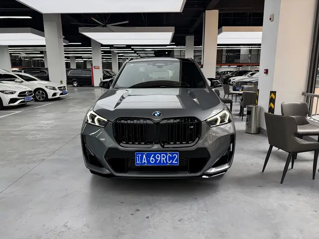 BMW X1 M35Li — фото 5