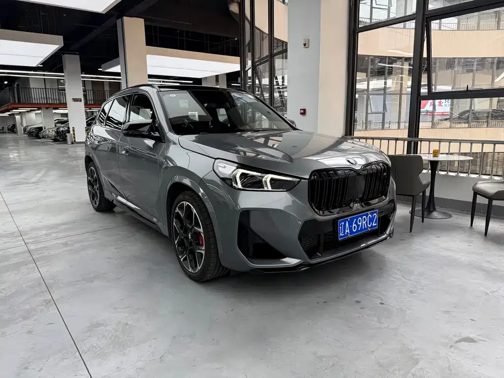 BMW X1 M35Li — фото 6