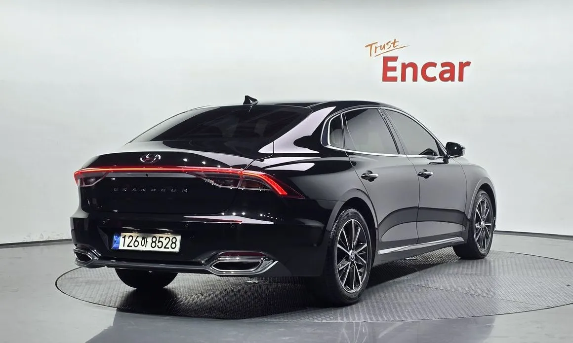 Hyundai Grandeur — фото 10