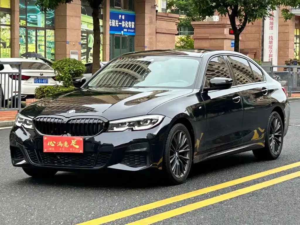 BMW 3 Series — фото 1