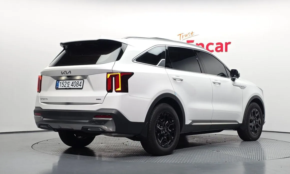 Kia Sorento — фото 5