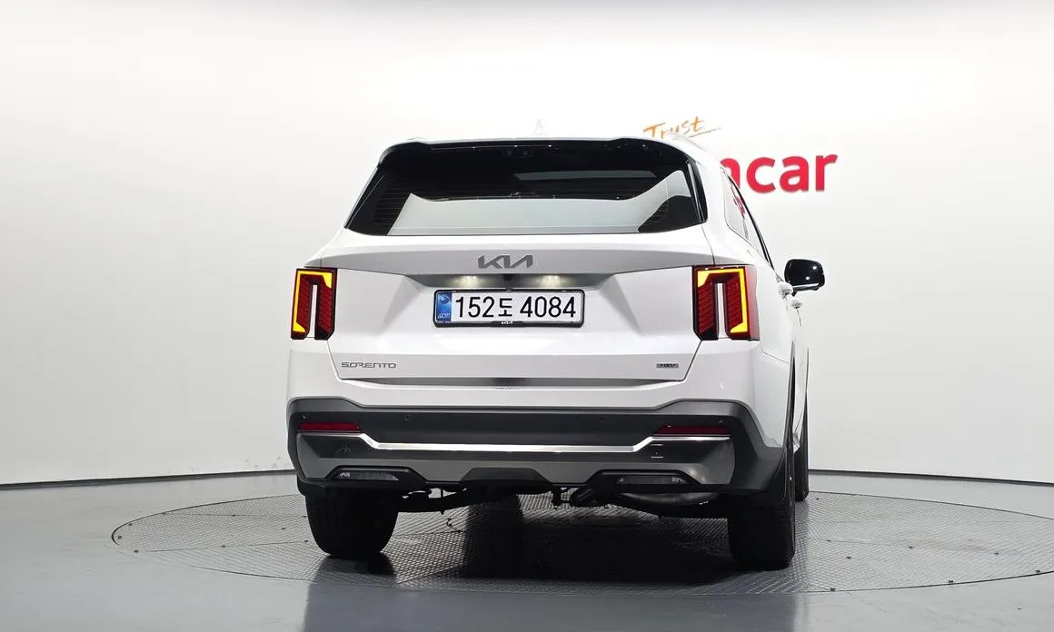 Kia Sorento — фото 10
