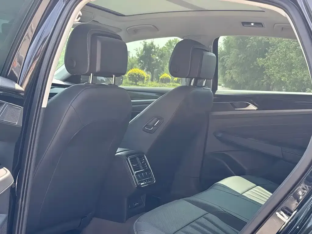 Volkswagen Passat — фото 2