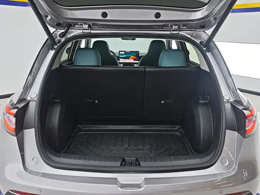 Geely Starburst — фото 6