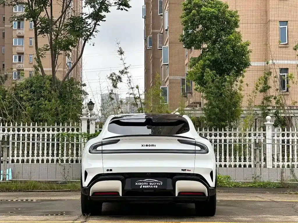 Xiaomi YU7 — фото 10