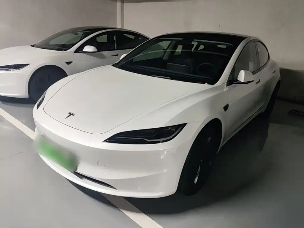 Tesla Model 3 — фото 5