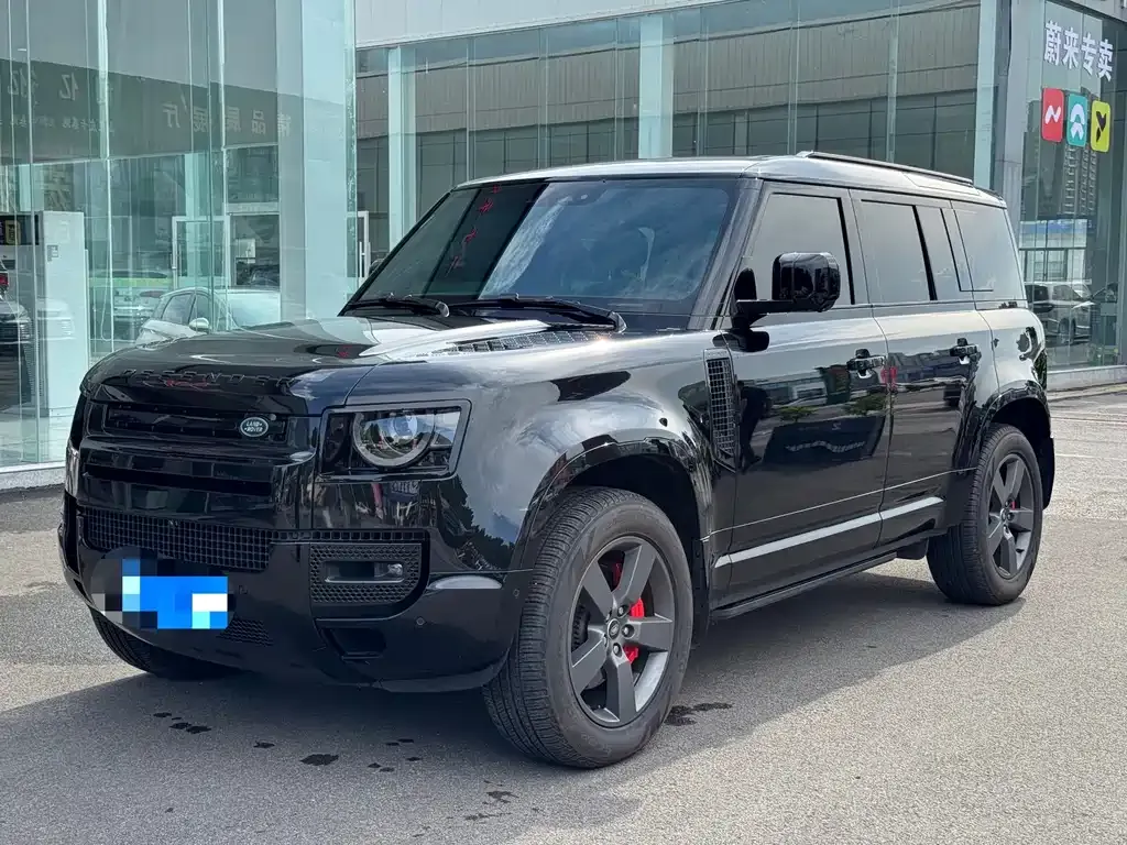Land Rover Defender — фото 1