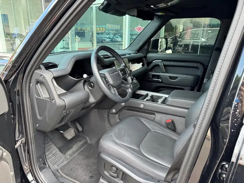 Land Rover Defender — фото 2