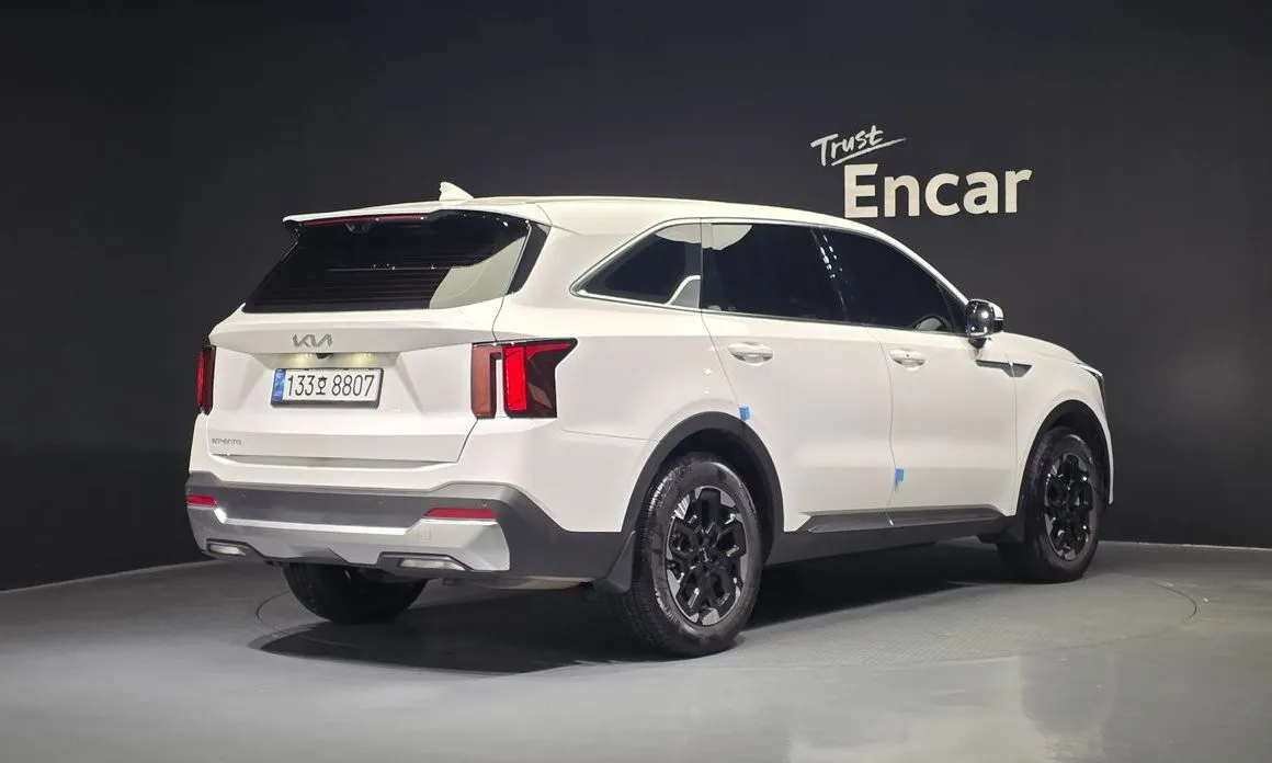 Kia Sorento — фото 3