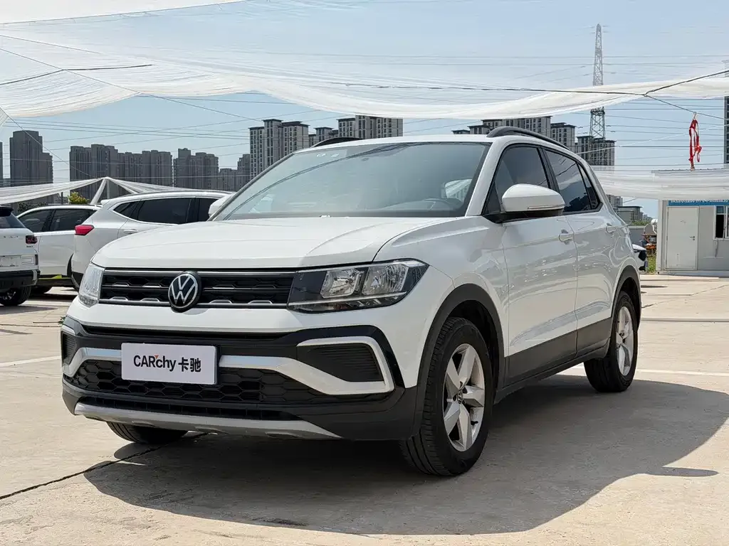 Volkswagen T-Cross — фото 1