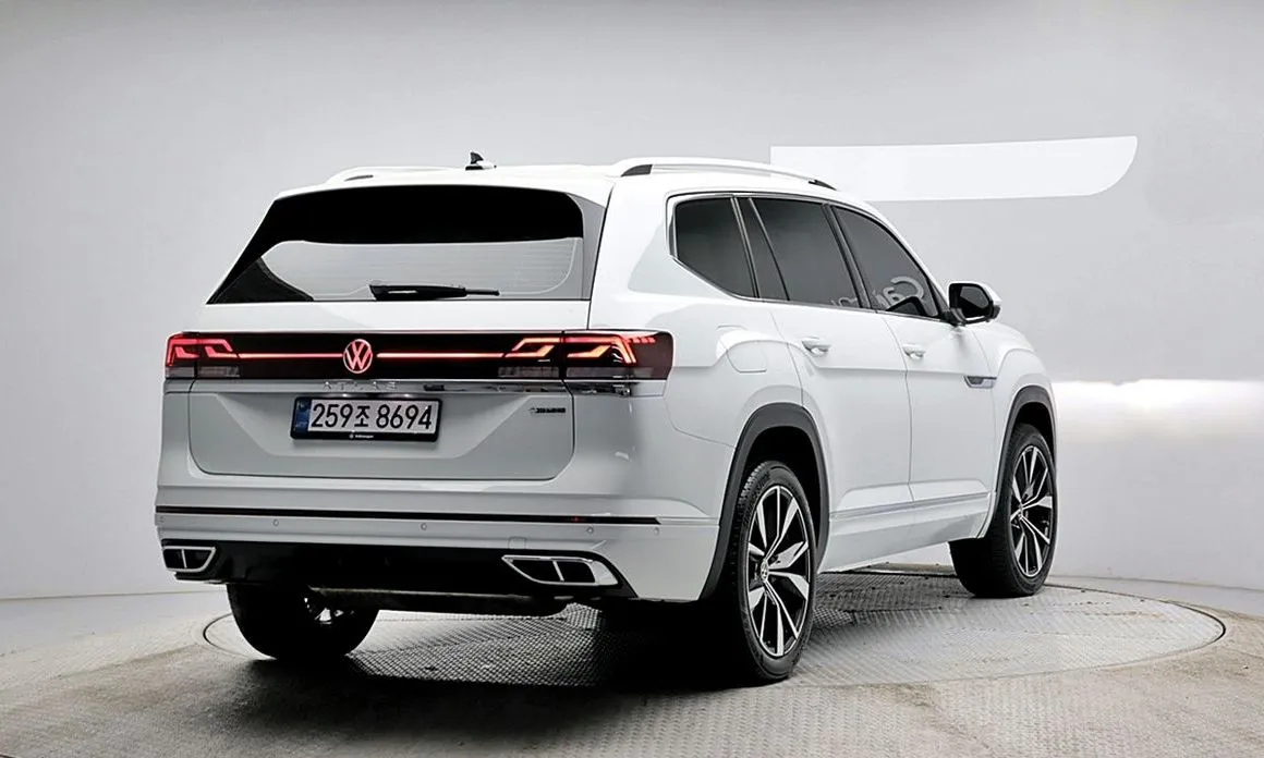 Volkswagen Atlas — фото 5
