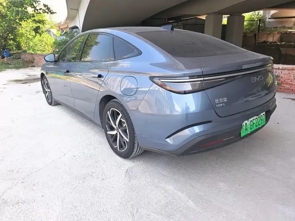 BYD Seal 07 DM-i — фото 8