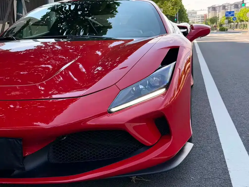 Ferrari F8 — фото 3