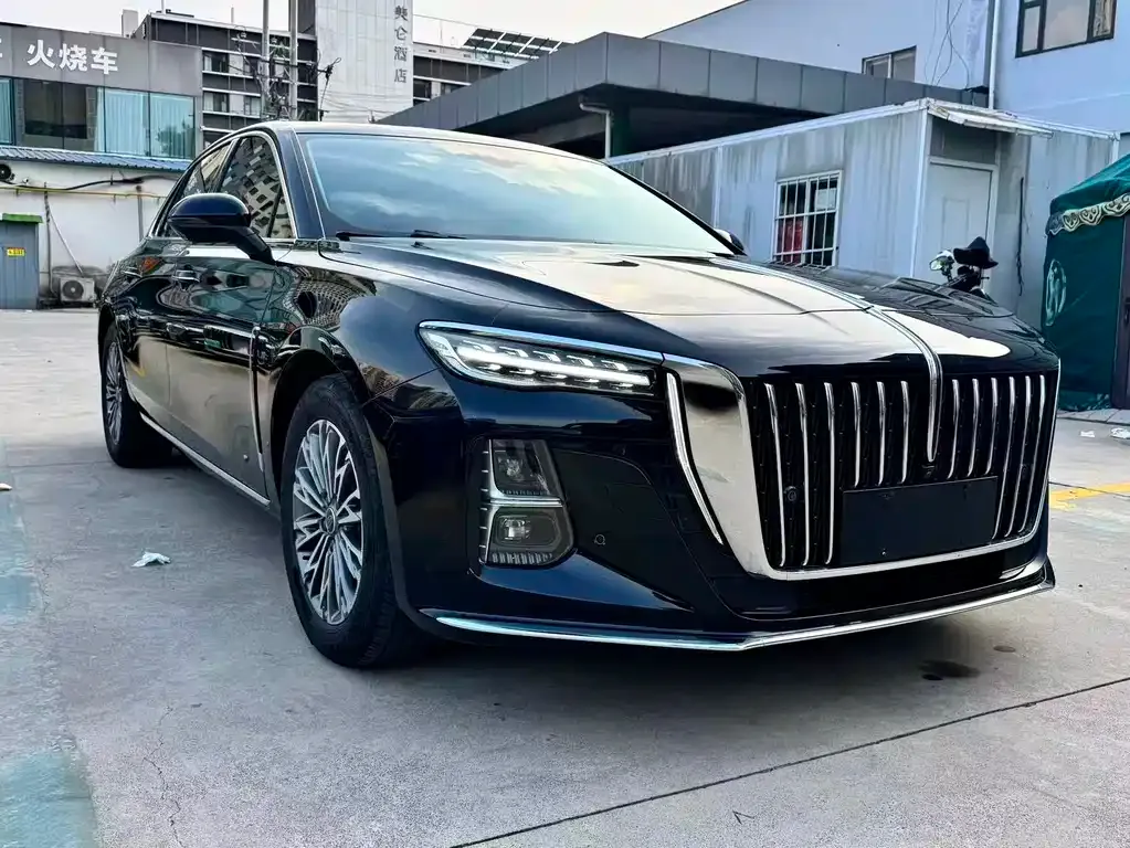 Hongqi H5 — фото 4