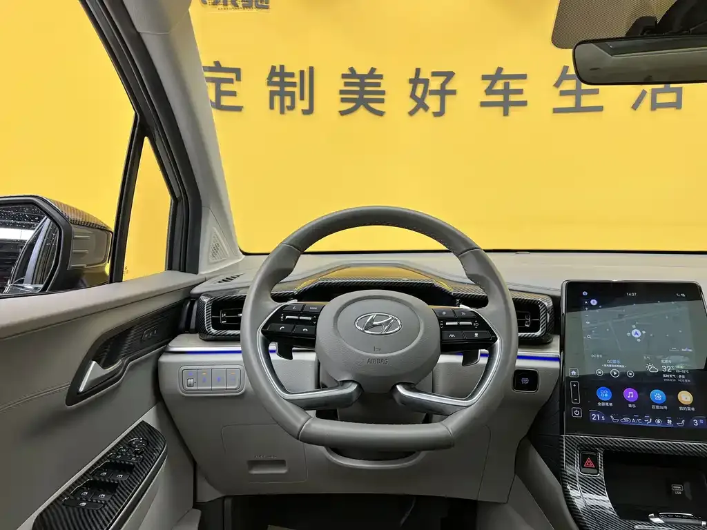 Hyundai Custo — фото 3