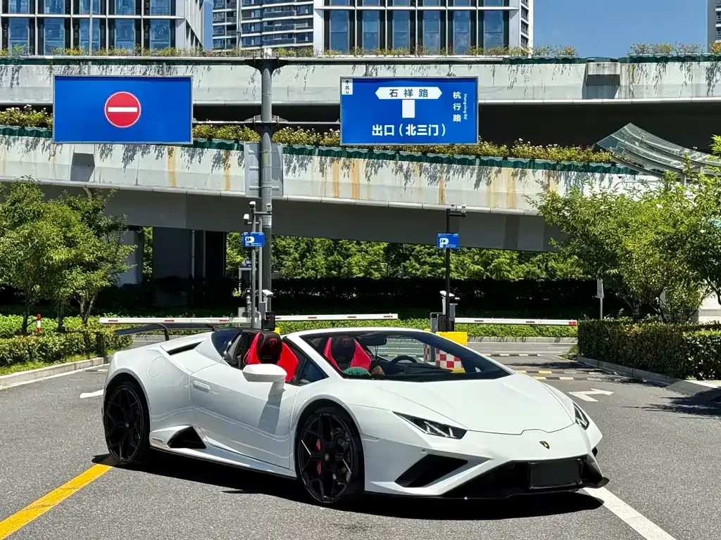 Lamborghini Huracan — фото 4