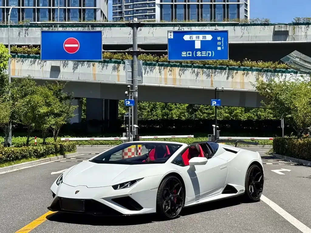 Lamborghini Huracan — фото 8