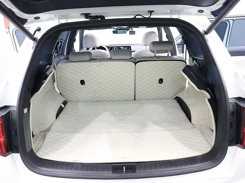 Kia Sorento — фото 5