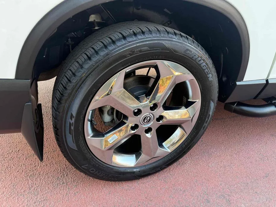 KG Mobility (Ssangyong) Rexton — фото 9