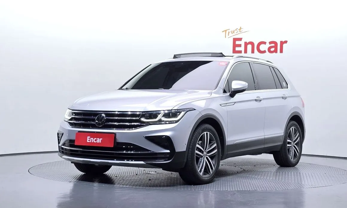 Volkswagen Tiguan — фото 1
