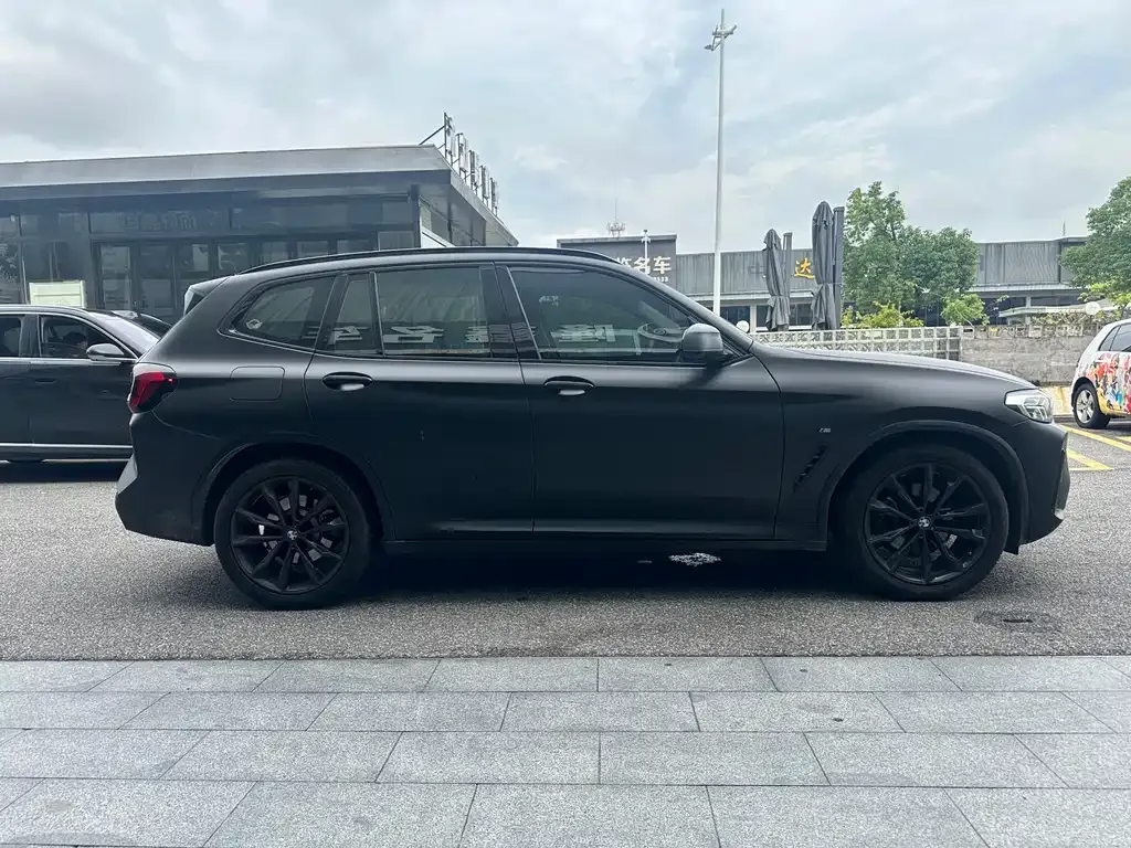 BMW X3 — фото 2