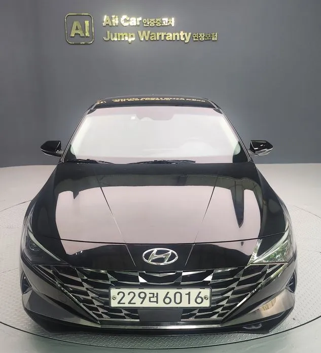 Hyundai AVANTE — фото 1