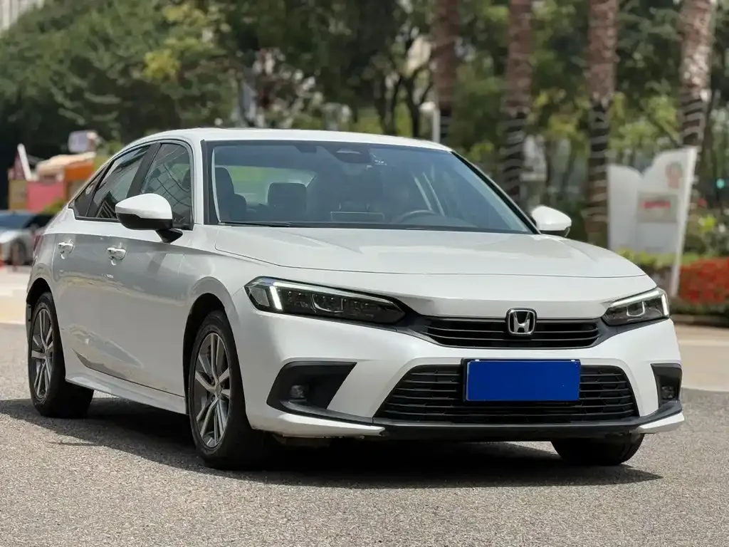 Honda Civic — фото 1
