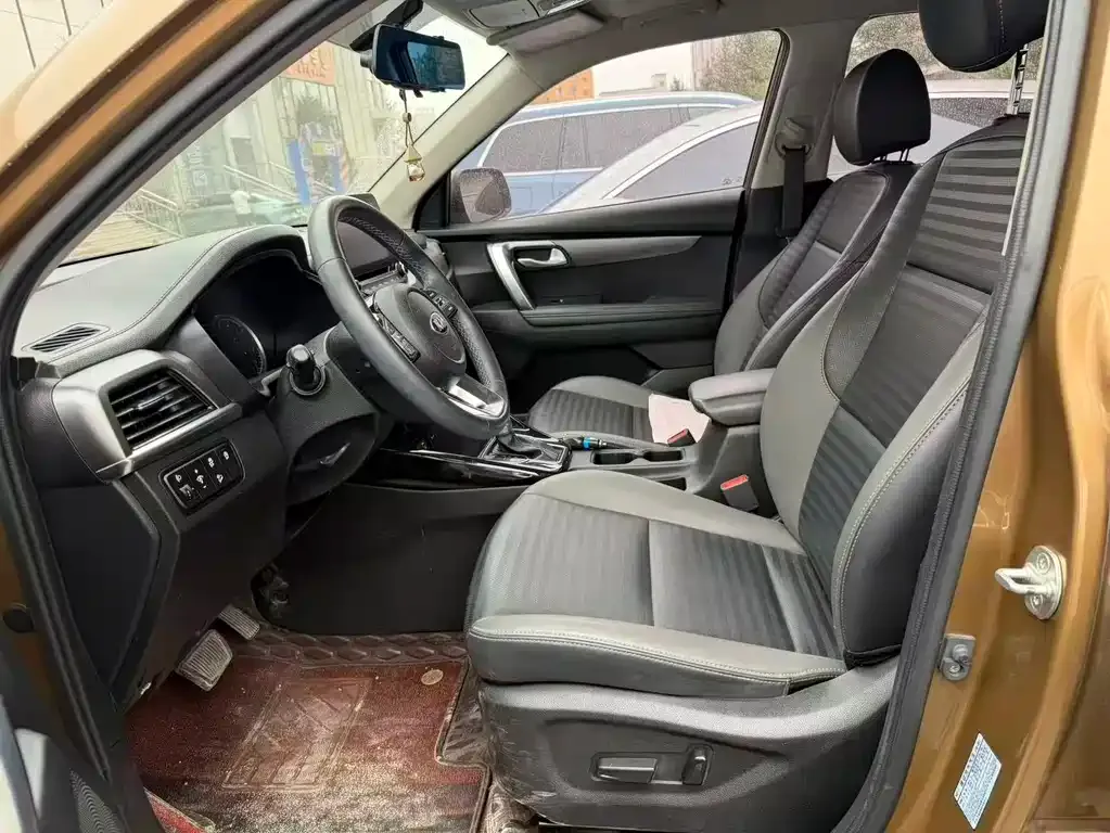 Kia Sportage — фото 7