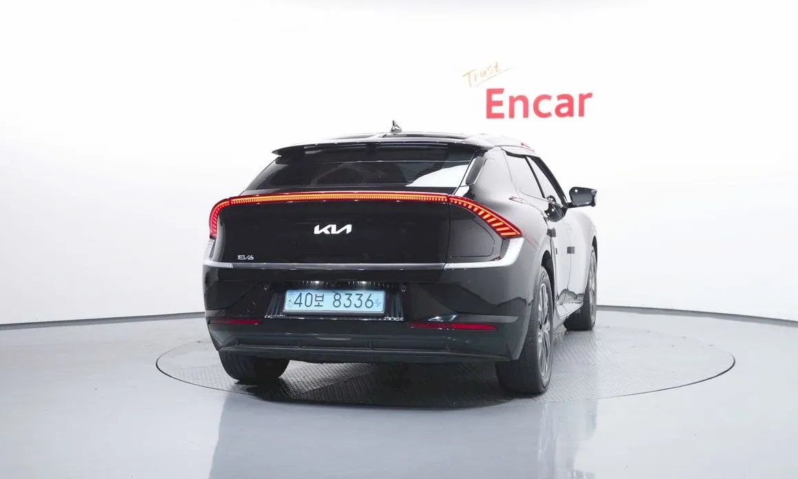Kia EV6 — фото 7