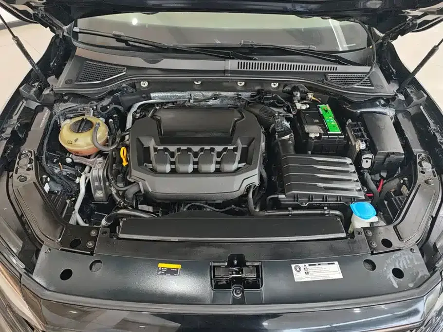 Volkswagen Passat — фото 7