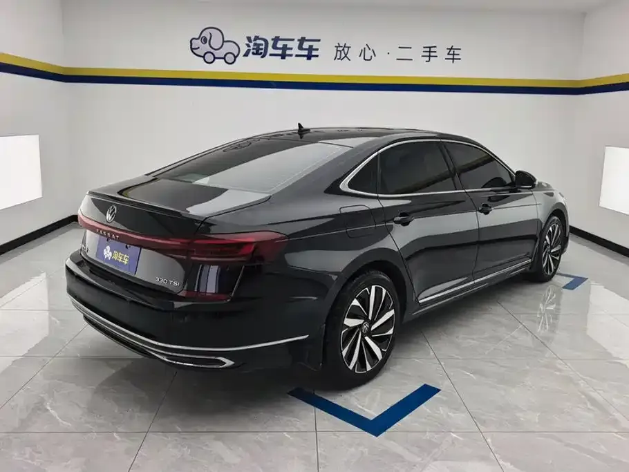 Volkswagen Passat — фото 9
