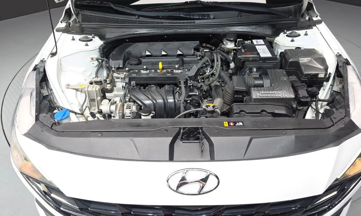 Hyundai AVANTE — фото 9